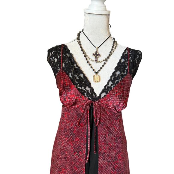 Victoria’s Secret Red Snakeskin Lace Slip Dress – Size Small - Picture 1 of 6